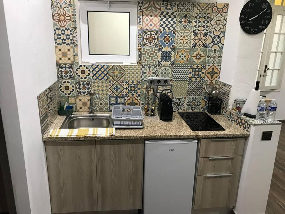 Studio 25M2 En Plein Coeur De Perpignan Buitenkant foto